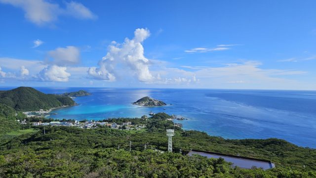 沖縄、渡嘉敷島