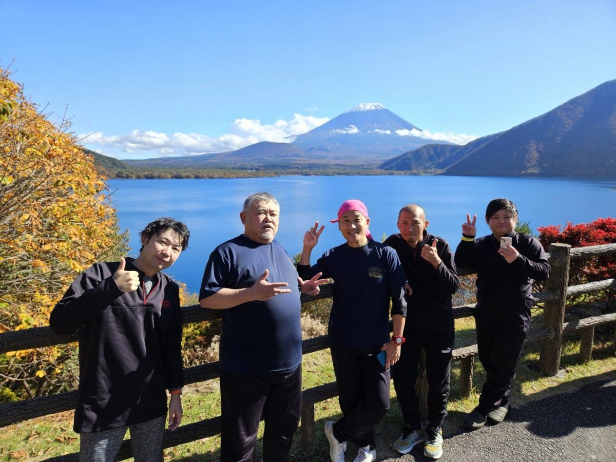 ダイビング、紅葉、本栖湖